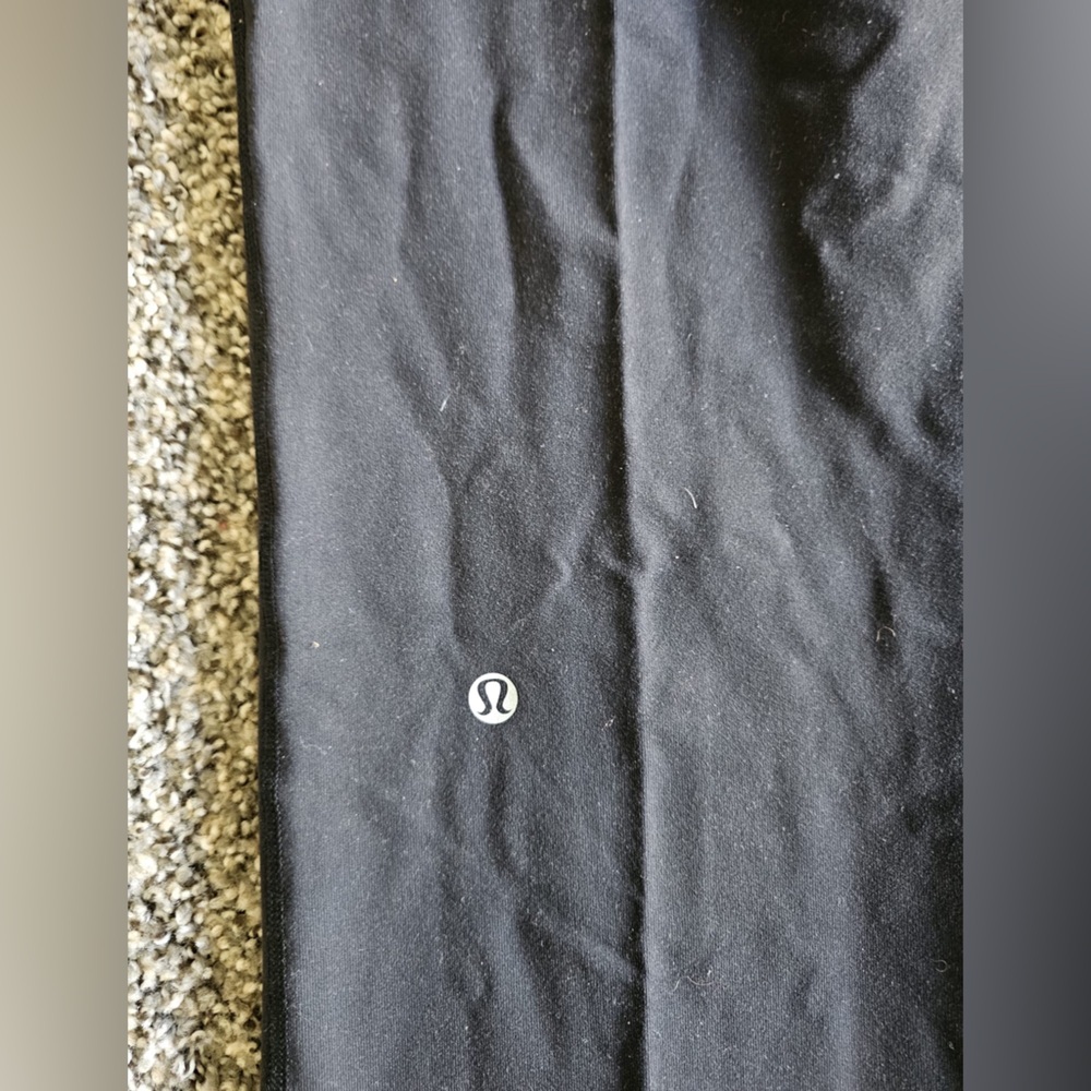 Lululemon Groove Flare Yoga Pant size 6 - Picture 3 of 5